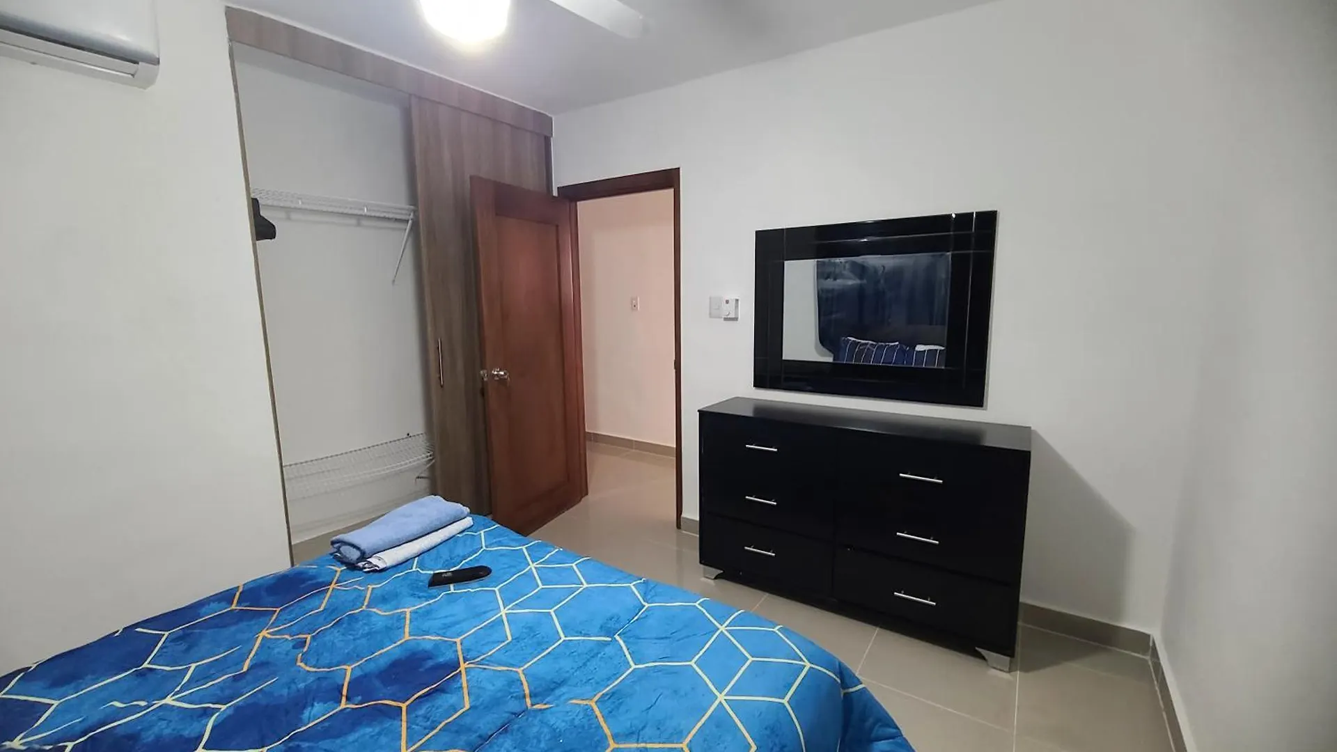 Apartmán Cama King, Piscina 3 Habitacines Santiago De Los Caballeros